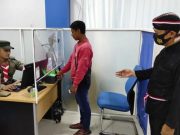 Peringati Kemerdekaan RI Petugas Layanan SIM Grobogan Pakai Seragam Pejuang dan Pakaian Adat