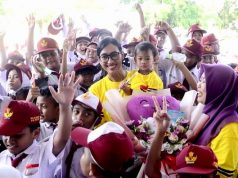 Ribuan Siswa SD di Pacitan Melakukan Gosok Gigi Massal