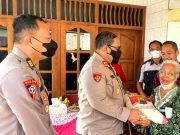 Baksos Jumat Berkah, Polres Wonogiri Bagi-bagi Bantuan Beras