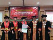 Unissula Beri Gelar Profesor Kehormatan Yeheskiel Minggus Tiranda