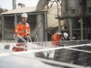 SIG Manfaatkan Panel Surya untuk penerangan, Peralatan Kantor, dan Pabrik