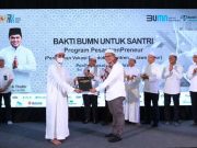 SIG ‘Kick off’ Program Bakti BUMN Dukung Santri untuk Kembangkan Potensi Diri