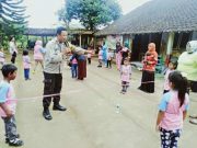 TK PGRI Tutwuri Handayani Outbond Bersama Polisi, Kades dan Wali Murid