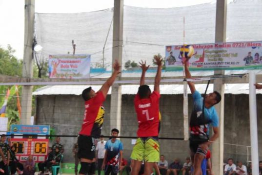 Turnamen Bola Voli Dandim Cup 2022 di Bogorejo, Wadahi Prestasi Para Atlet Blora