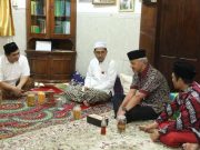 Sowan ke Sarang, Ganjar Kenang Istri Mbah Moen sebagai Sosok Pendamping Hebat