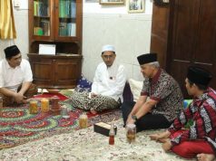 Sowan ke Sarang, Ganjar Kenang Istri Mbah Moen sebagai Sosok Pendamping Hebat