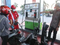 Ganjar Cek SPBU di Rembang Pastikan Situasi Aman