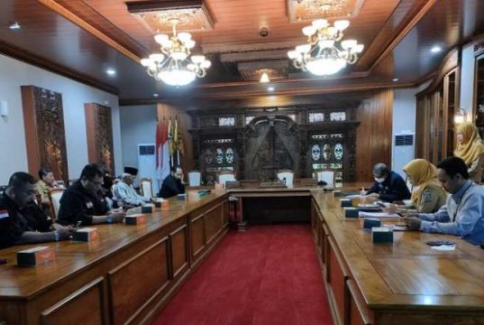 Soal Pembayaran Beras Bansos Perumda Jepara yang Macet, H Rofi’i Ingin Segera Dibayar