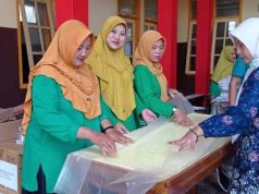 Fatayat Karimunjawa Diarahkan Punya 100 Pembatik