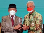 Bertabur Penghargaan, Ganjar Dinilai Berhasil Optimalkan Peran Baznas Jateng