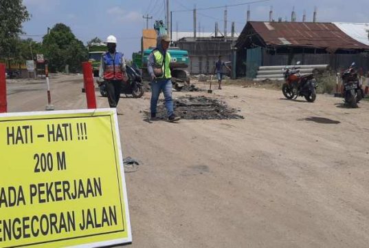 Jalan Daplang-Sugihmanik Grobogan yang Rusak Parah Mulai Diperbaiki, Aspal Diganti Cor Beton