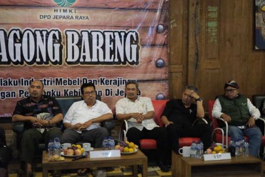 Krisis Global Pengaruhi Pasar Mebel di Jepara: Saatnya Mencari Alternatif Lain