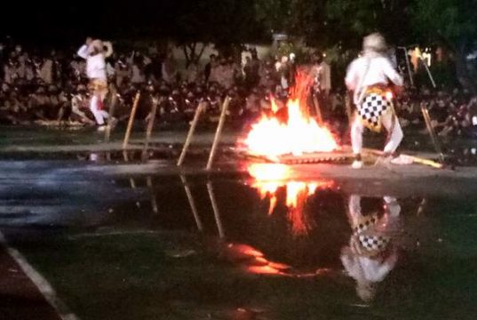 Di Malam Api Unggun Perpegak SMK Negeri 1 Wonogiri Ada Kethek Ogleng