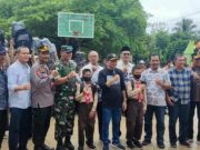 Pj. Bupati Jepara Uji Kemampuan Bahasa Inggris Siswa dan Guru di Karimunjawa
