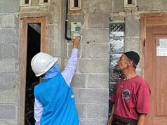25 Kepala Keluarga Menerima Bantuan Sambungan Listrik Gratis sambungan listrik gratis