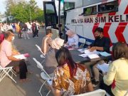Warga Antusias, Adanya Pelayanan SIM Keliling di CFD Alun Alun Kota Blora