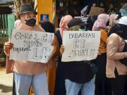 Emak-Emak Demo Tuntut Penutupan, Satpol PP Blora Surat Peringatan Ke-3 untuk Karaoke CI Todanan