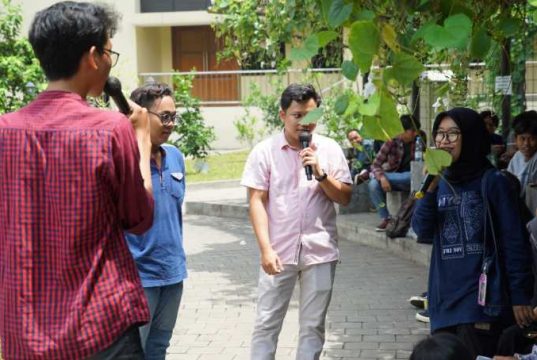 Usung Tema Life Is Never Flat, USM Gelar Acara “Curhat Yuk!”