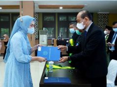 UNS Melantik dan Mengambil Sumpah 15 Dokter Baru