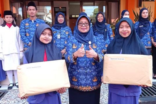 Dua Siswa SMK Negeri 2 Ponorogo, Berpotensi Maju ke WSC di Paris