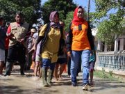 Bupati Brebes Janji Tangani Banjir secara Darurat dan Cepat