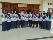 Tuan Rumah HUT PGRI Jadi Kesempatan Berburu Foto