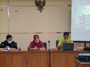 Pagelaran Wayang Kulit Sarana Sosialisasi Ketertiban dan Bahaya Rokok Ilegal