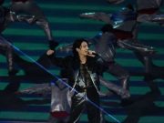 ‘Dreamers’ Milik Jungkook BTS Puncaki Tangga Lagu iTunes Pasca Tampil di Pembukaan Piala Dunia 2022 Salah satu member BTS, Jungkook, menjadi penampil dalam pembukaan Piala Dunia 2022. Foto: Korea Times.