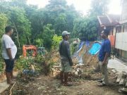 Penanganan Darurat Longsoran di Mlangsen Pada Bantaran Sungai Tirtonadi Blora Dikebut