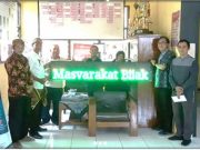 Tim PKM Teknik Elektro Unissula Gelar Pelatihan Pembuatan Papan Informasi Elektronik Mitigasi Bencana