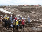 BBWS Diminta Segera Bikin Tanggul Sementara Cegah Banjir di Mangkang Wetan