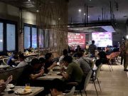 Nobar Piala Dunia 24 Jam Penuh di Hotel Room Inc