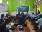 Amanah Regulasi: Guru Beriman dan Berkepribadian Mulia