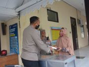 Polresta Surakarta Beri Bantuan Sepeda dan Gerobak untuk Korban Tabrakan Beruntun