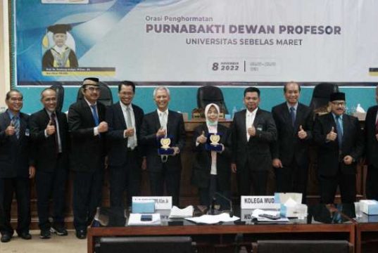 Dua Profesor UNS Memasuki Masa Purnabakti