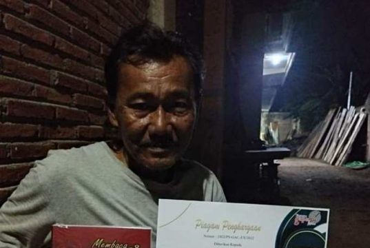 Anugerah Sastra Gaperto untuk Chris Papajaya dan Nurani Metawati, Penghargaan untuk Kesetiaan