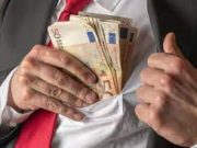 Jangan Dipandang Sebelah Mata!!! 4 Shio Ini Asal Tetap Dijalur yang Tepat, Rezekinya Mengalir Seperti Air Hujan hingga Akhir Tahun