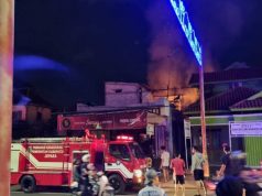 RM Padang Gumilang Jepara Malam ini Terbakar