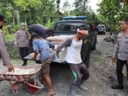 Dukung Pembangunan Masjid, Polres Klaten Beri Bantuan Semen dan Beras