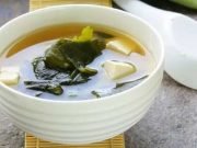 Resep: Miyeok Guk atau Sup Rumput Laut Khas Korea Selatan