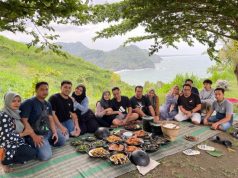Helat Ulang Tahun dan Reuni, Cocok di Pantai Surumanis