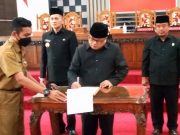DPRD Wonogiri Tetapkan Dua Perda Tentang Kearsipan dan Perseroda
