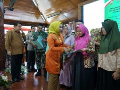 Peluncuran Gerakan Ibu Hamil Sehat Warnai Peringatan 94 Tahun Hari Ibu di Blora