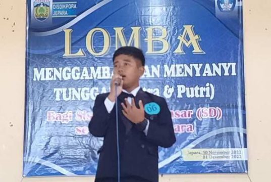 Pengucapan Pembukaan UUD dan Menyanyi Tutup Rangkaian Lomba Jenjang SD
