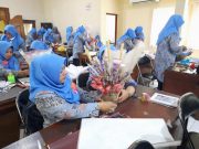 Hari Ibu, Istri dan Karyawati Jajaran Satkordikcam Lomba MC dan Membuat Buket