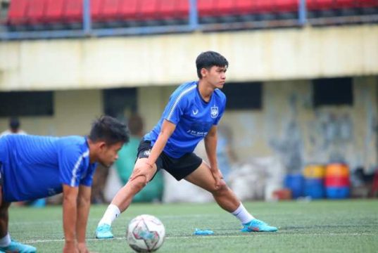 Septian David Maulana ‘Not For Sale and Stay Blue’