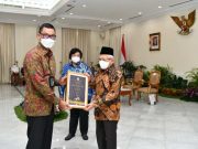Terbaik Sepanjang Sejarah, PLN Raih 15 Penghargaan Proper Emas dan CEO Green Leadership Utama