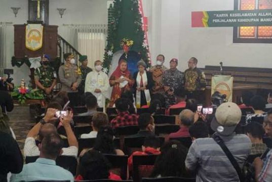 Mbak Ita Bersama Forkopimda Pantau Kegiatan Misa Natal di Gereja Kota Semarang