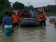 Banjir Sungai Lusi, BPBD Grobogan Turunkan Perahu Karet Bantu Warga