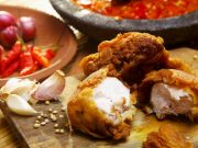 Enam Tips Memasak Ayam Goreng yang Lembut dan Matang di Dalam